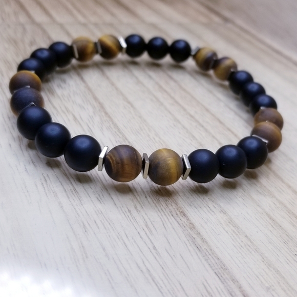 Tiger Eye & Black Onyx Beaded Gemstone Bracelet - Picture 7 of 8